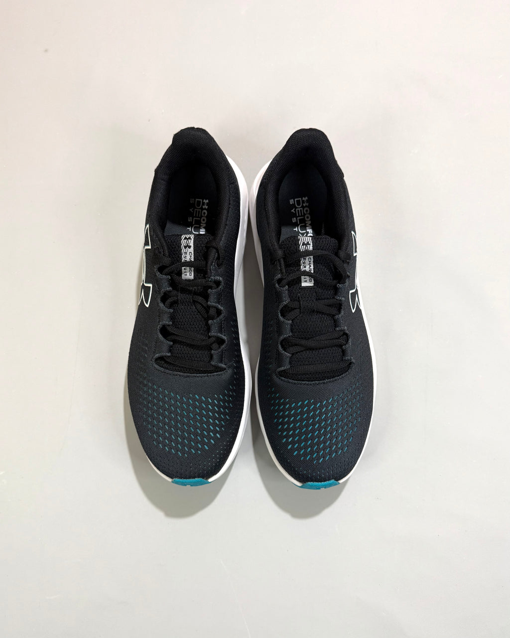 Under Armour Charged Pursuit 3 Black/Blue Running Shoes Size 43