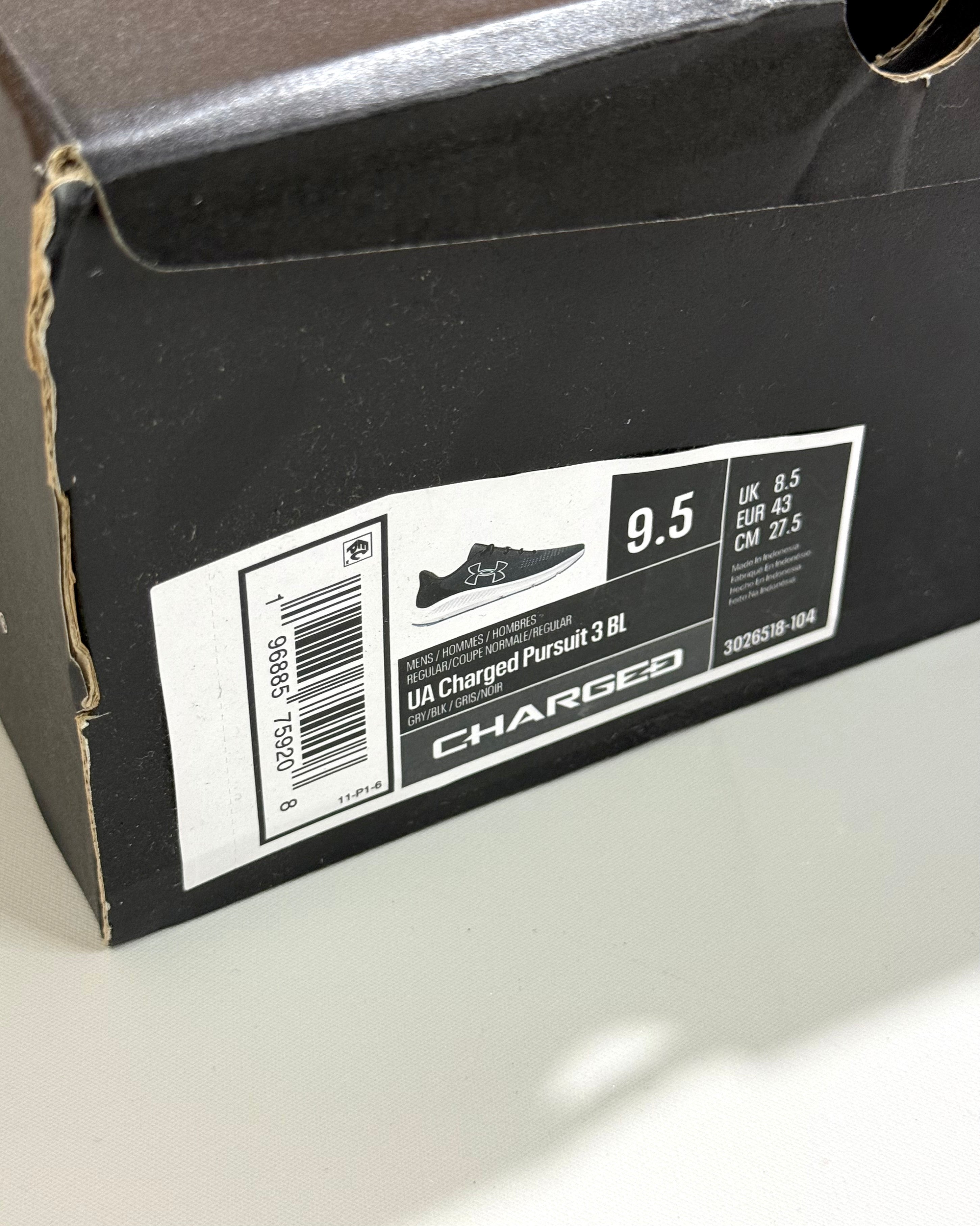 Under Armour Charged Pursuit 3 Black/Blue Running Shoes Size 43