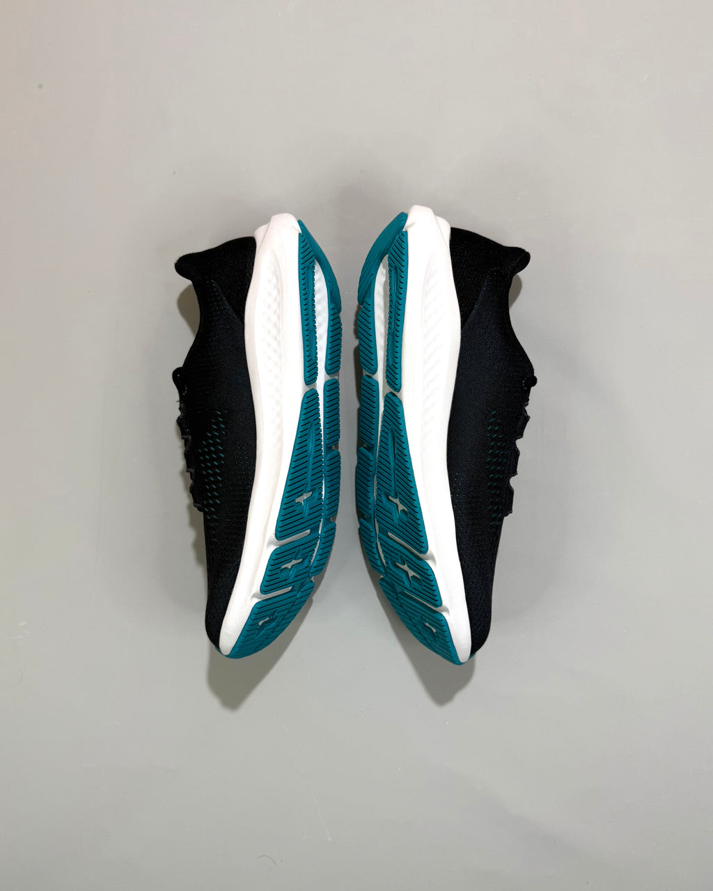 Under Armour Charged Pursuit 3 Black/Blue Running Shoes Size 43