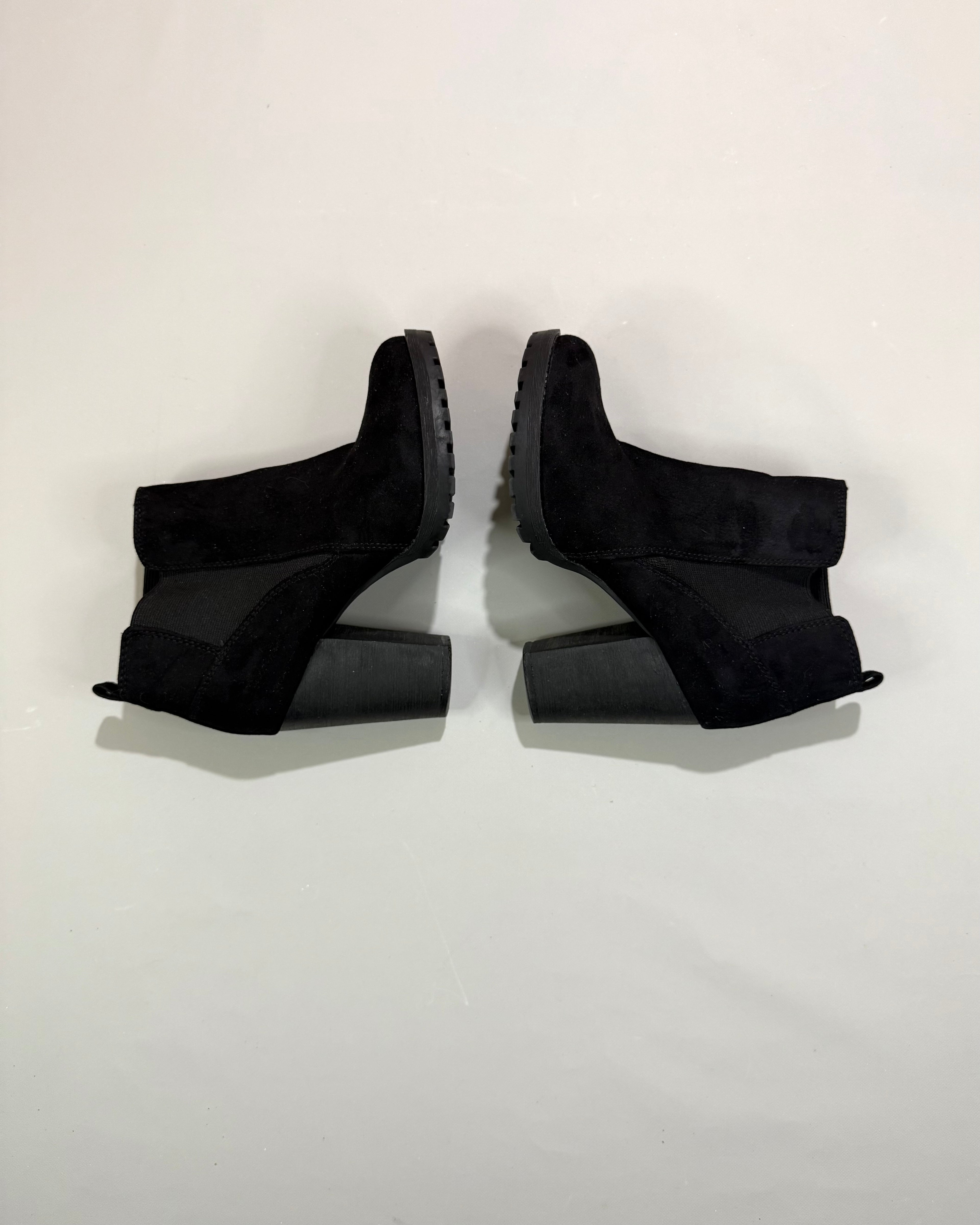 Bershka Black Ankle Boots Size 35
