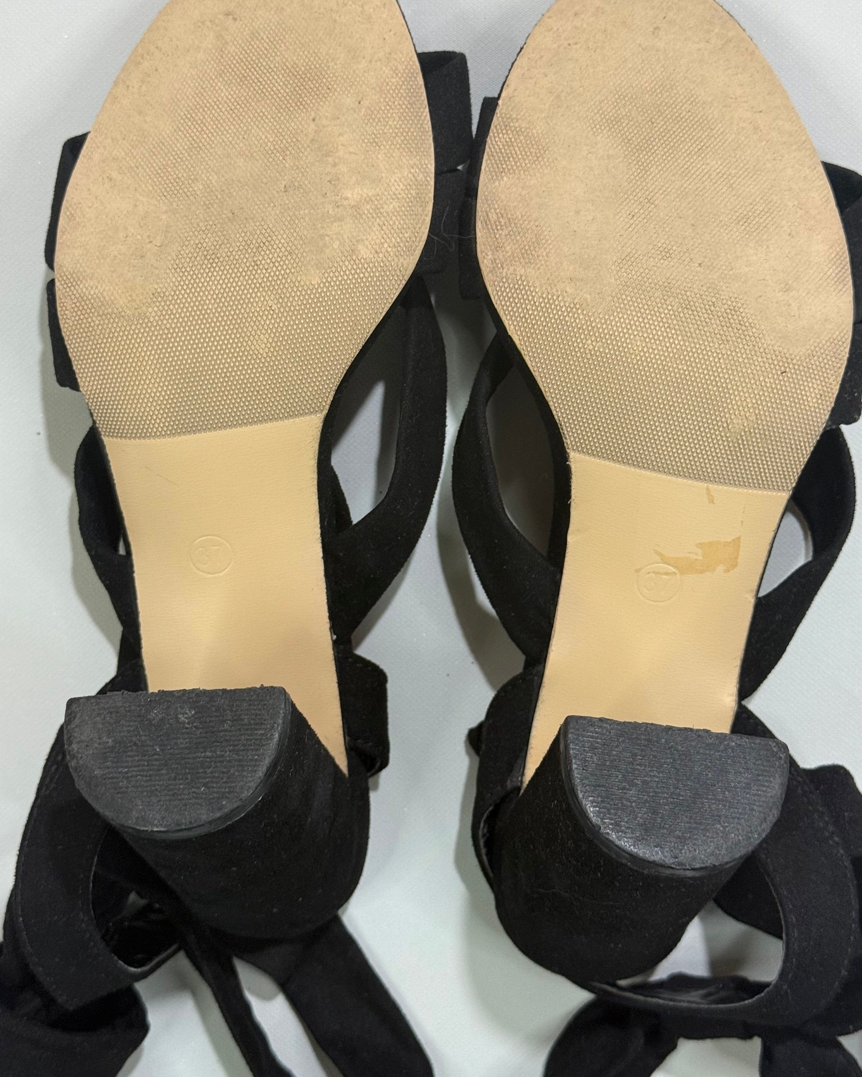 Seaside Black Lace-Up Heels Size 37