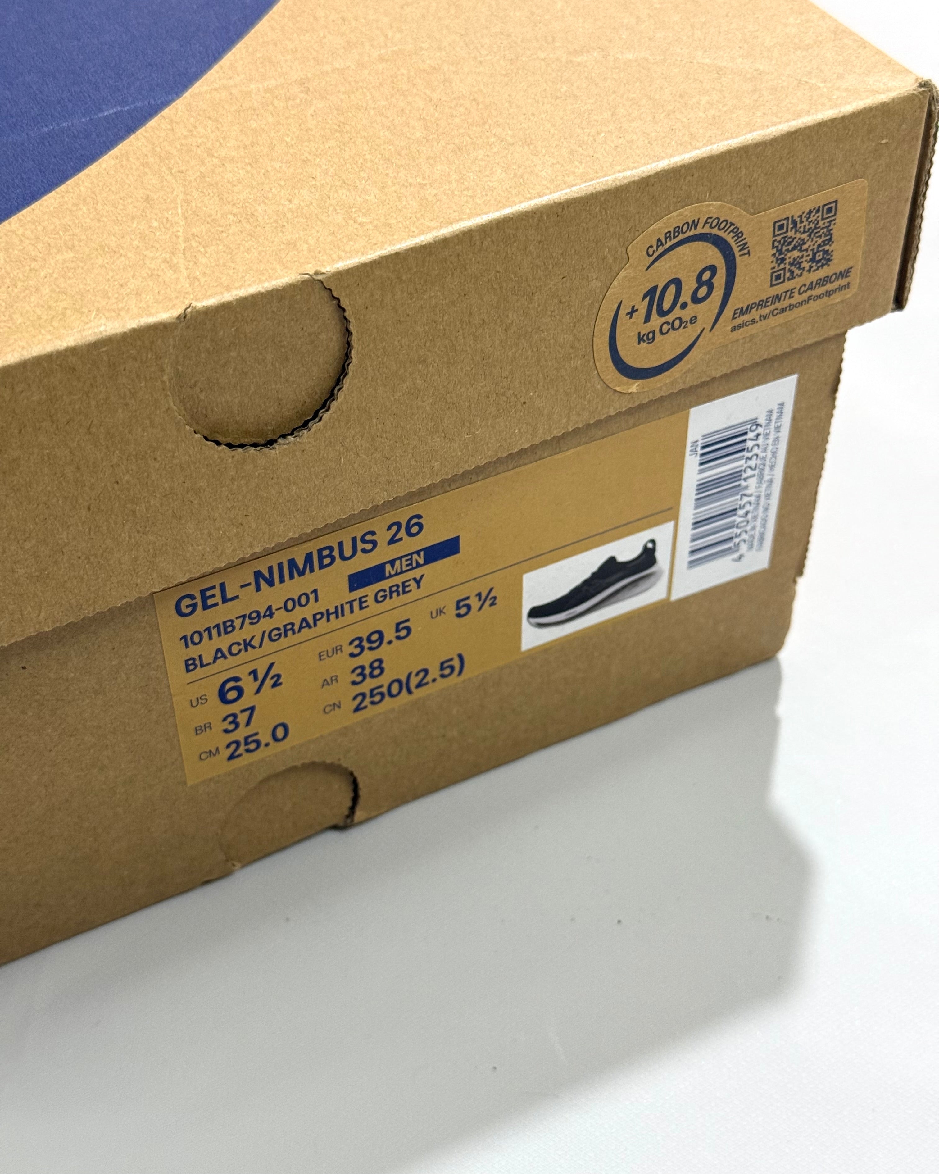 Asics Gel-Nimbus 26 Shoes Black Size 39.5