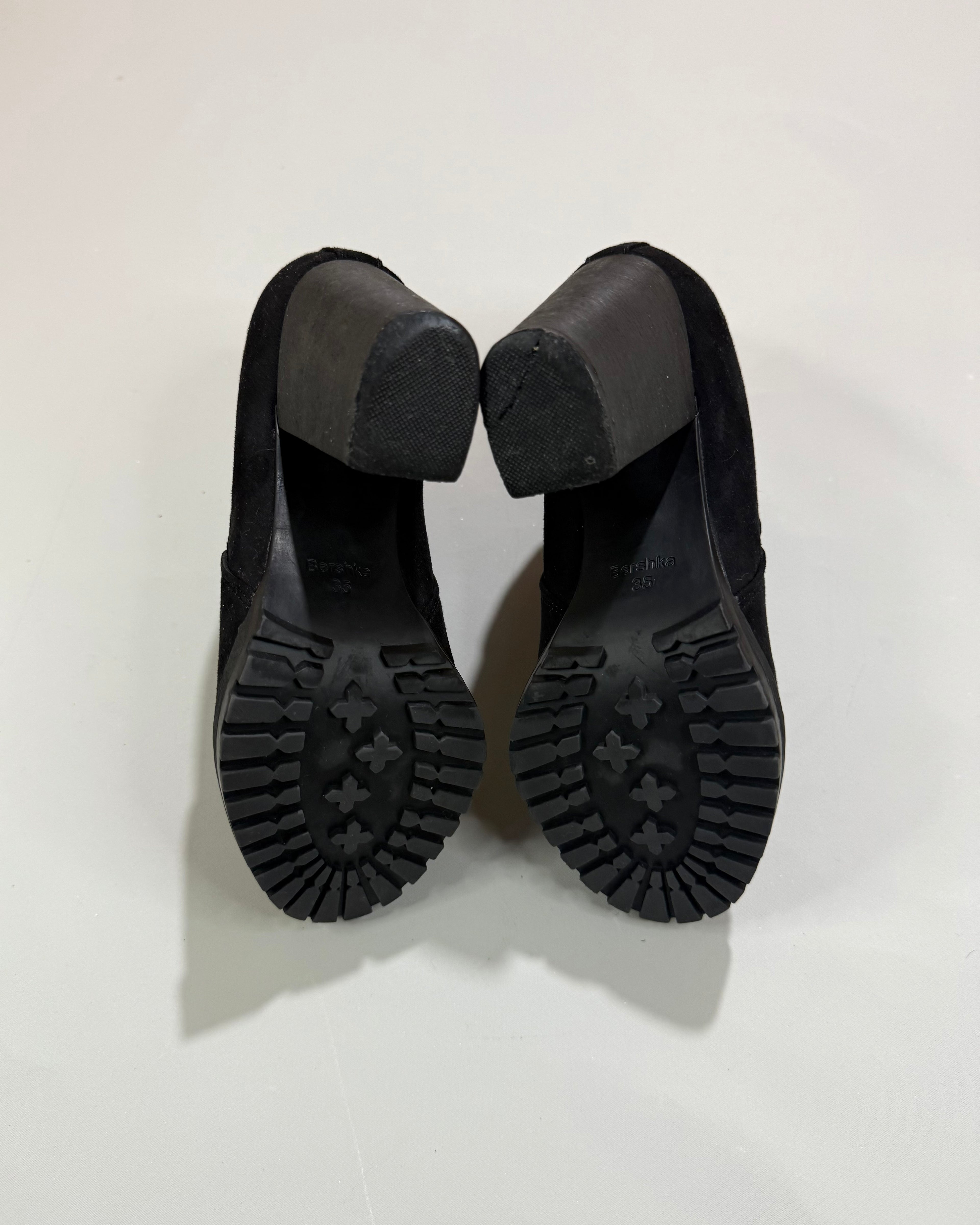 Bershka Black Ankle Boots Size 35