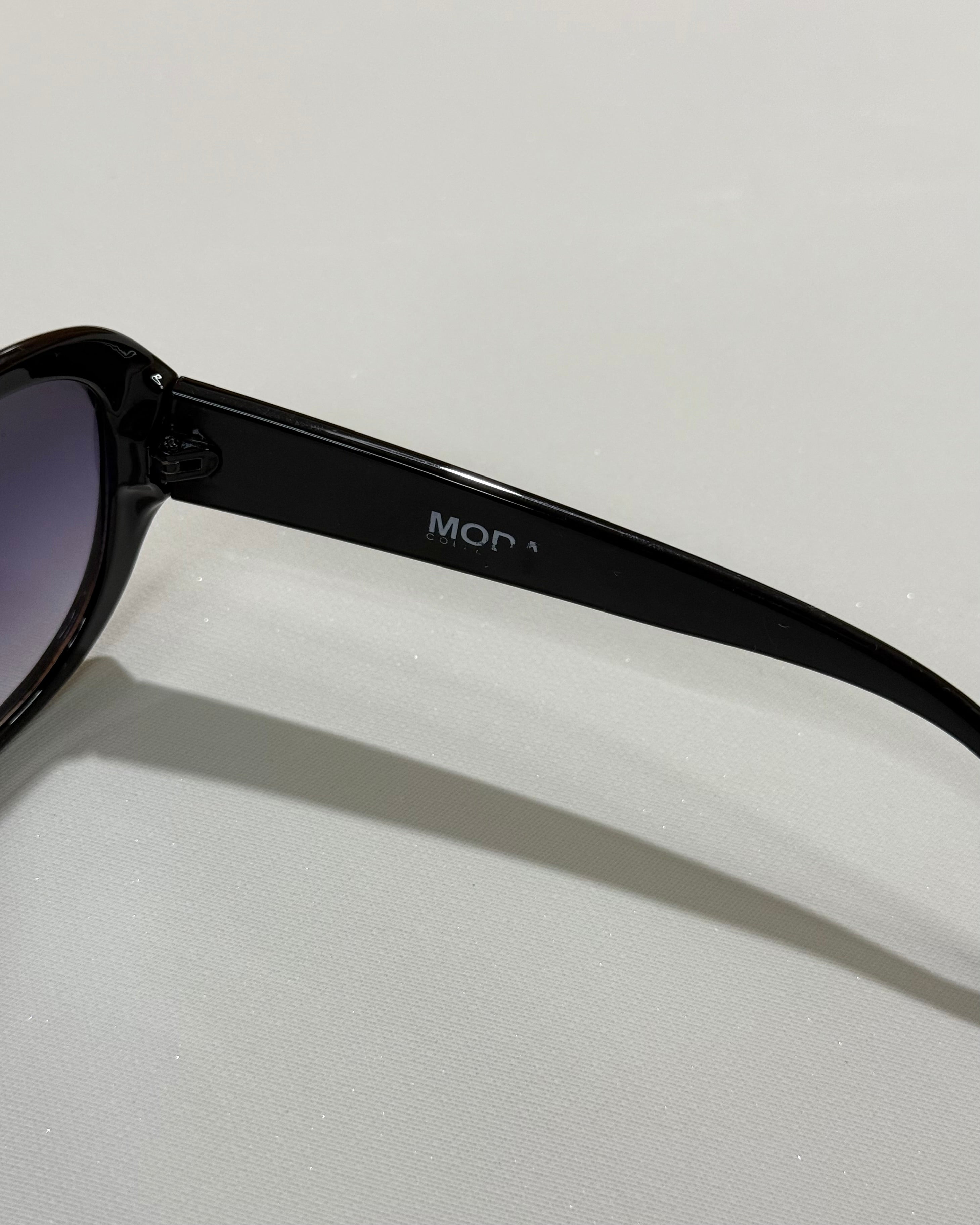 MODA Collection Black Sunglasses with Case and Cleaning Cloth