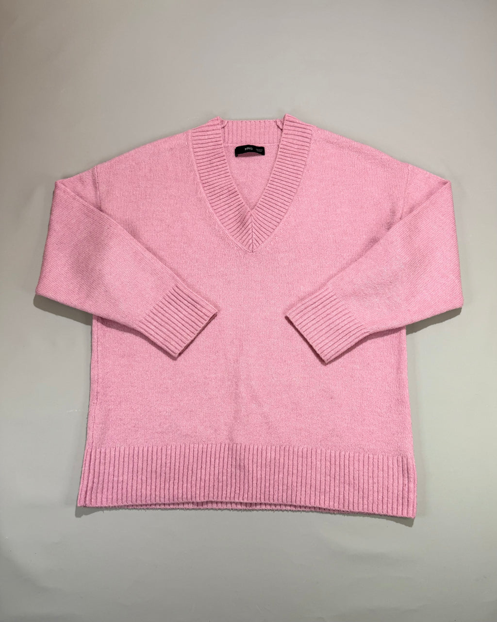 Mango Pink V-Neck Knit Shirt Size XS