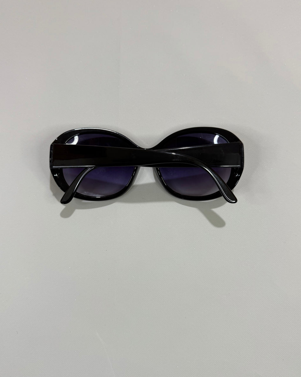 MODA Collection Black Sunglasses with Case and Cleaning Cloth